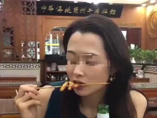 女大学生娱乐圈吃瓜视频,揭秘明星幕后生活  第3张 女大学生娱乐圈吃瓜视频,揭秘明星幕后生活  第3张